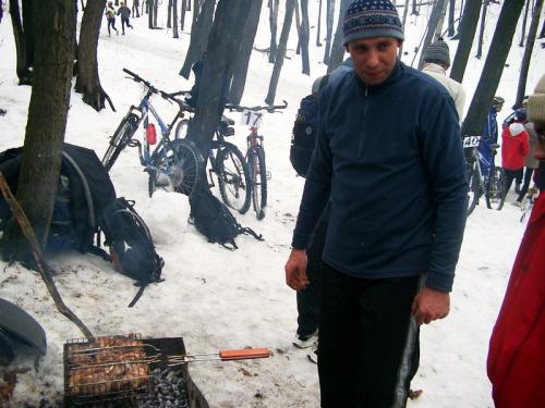 Кушай кусок мяса!