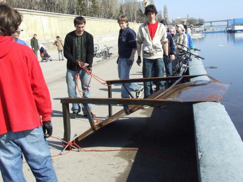 Спасение утопающих