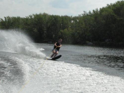 Водные лыжи