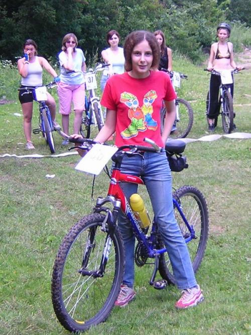 Без альбома