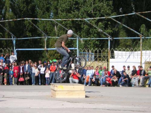 Без альбома